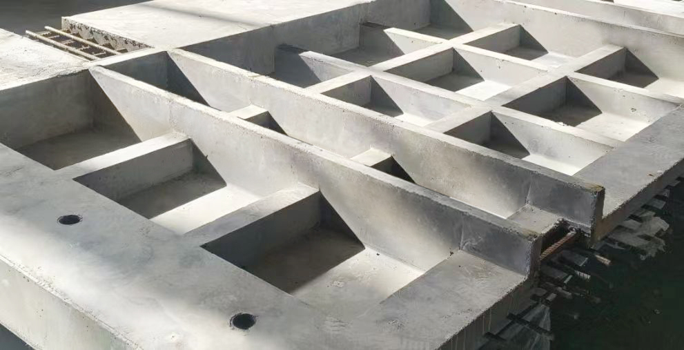 华夫格桥面板：更轻、更强、更省时！明达建科以技术实力打造桥梁新标杆